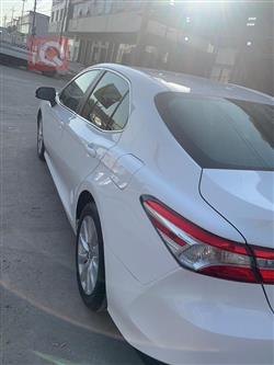 تۆیۆتا کامری